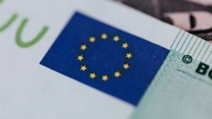 Euro Bölgesi’nde bileşik PMI açıklandı: Son 16 ayın en yükseği!