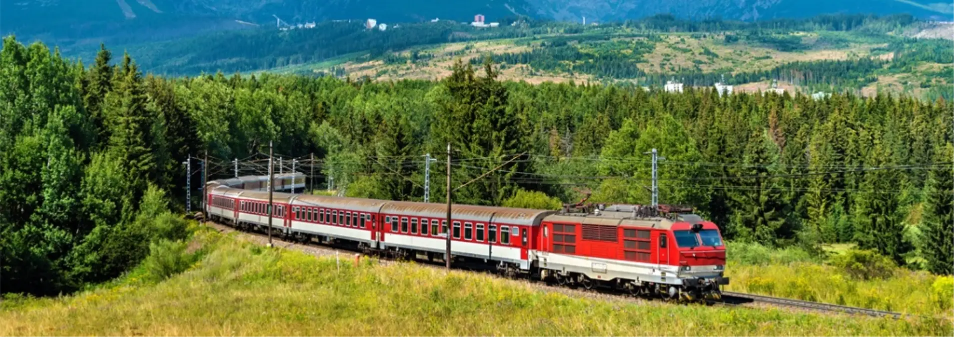 slovakyada hizli tren kazasi 66 yarali eVdqIasX.jpg