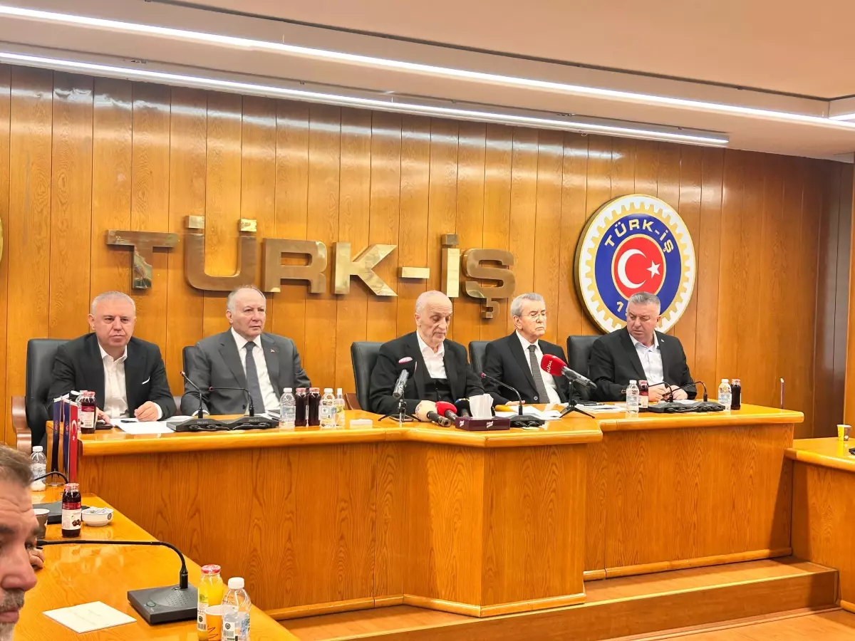 turk isten asgari ucret uyarisi kMHa18Ts.jpg