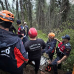 Antalya’da 80 Metre Derinliğindeki Uçurumdan Kurtarılan Adam Hayata Döndü